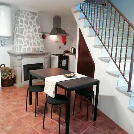 Holiday home 9, Cimo Da Aldeia